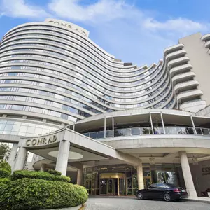 отель Conrad Istanbul Bosphorus