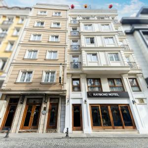 отель Raymond Blue Hotel