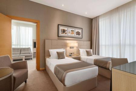 Отель TRYP by Wyndham Abu Dhabi City Centre в Абу Даби  Аль Айн - ОАЭ