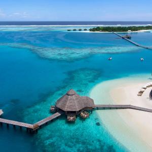 отель Conrad Maldives Rangali Island