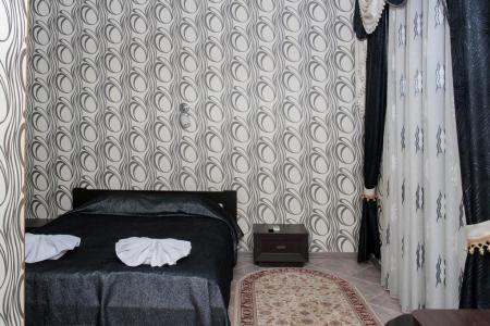 Отель California в Евпатория - Россия