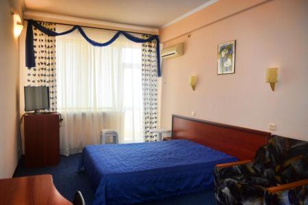 Отель Ламбат в Алушта - Россия