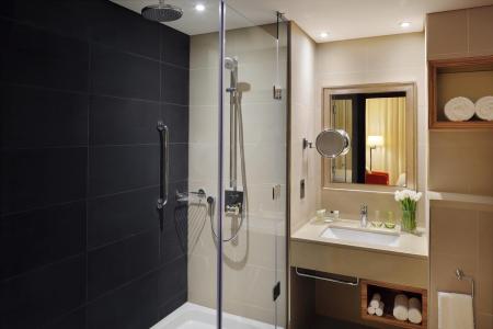 Отель Courtyard World Trade Center Abu Dhabi в Абу Даби  Аль Айн - ОАЭ