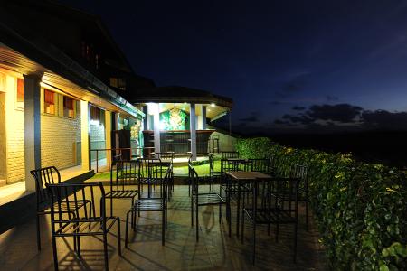 Отель Giritale Hotel в Полоннарува - Шри-Ланка