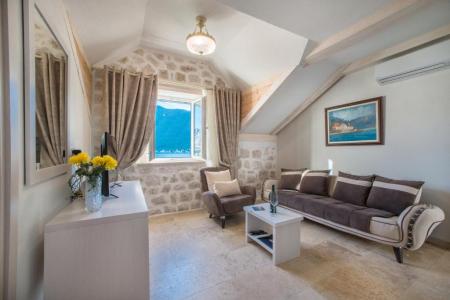 Отель Conte в Боко-Которская бухта - Черногория