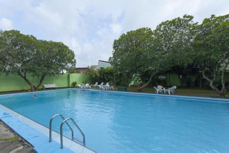 Отель Queen's Hotel в Канди - Шри-Ланка