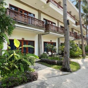 отель Hotel Ombak Sunset