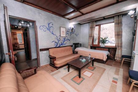 Отель Haghartsin в Дилижан - Армения