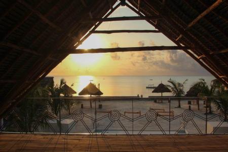 Отель Nur Beach Resort в Джамбиани - Танзания