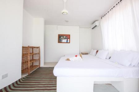 Отель Coral Rock Zanzibar в Джамбиани - Танзания