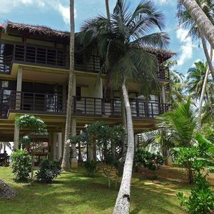 отель Seven Turtles Resort