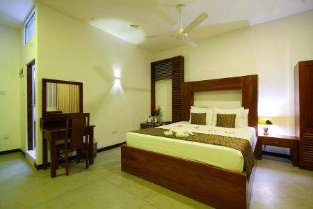 Отель Sevonra Beach Resort в Унаватуна - Шри-Ланка