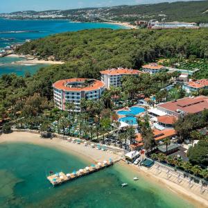 отель Utopia Resort & Residence