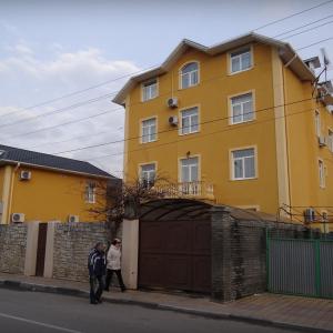 отель Гостевой Дом Лазурь (ул. Свердлова)