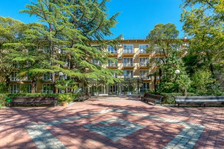 Отель Хоста (ул. Ялтинская) в Хоста - Россия