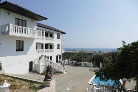 Отель Белый в Новый Афон - Абхазия