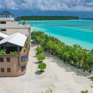 отель Rashu Hiyaa