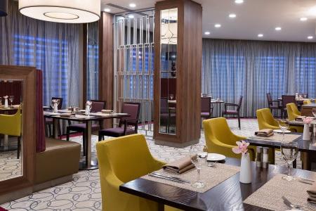 Отель DoubleTree by Hilton Tyumen в Тюмень - Россия