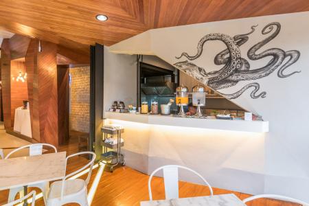 Отель Sea Crest By Jomtien в пляж Джомтьен - Таиланд