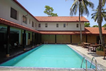 Отель Earl's Red Passikudah в Пассекудах - Шри-Ланка