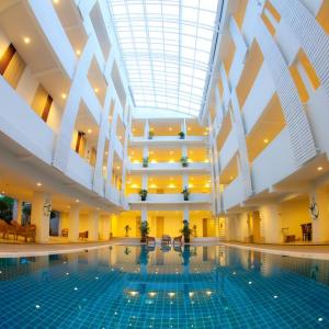 отель Trang Hotel Bangkok