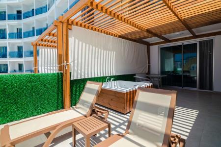 Отель The Lumos Deluxe Resort Hotel & Spa в Каргыджак - Турция