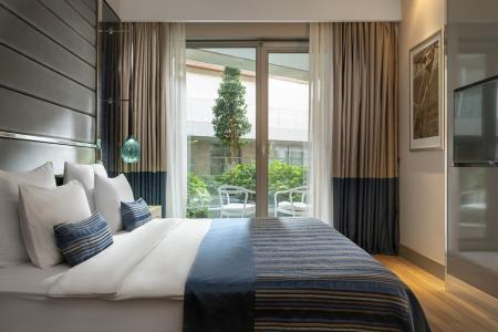 Отель Crowne Plaza Istanbul - Florya в Стамбул - Турция