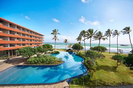 Отель Hikka Tranz by Cinnamon в Хиккадува - Шри-Ланка