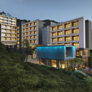 отель Hotel Ikon Phuket