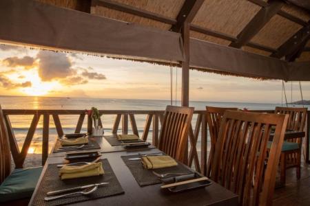 Coral Strand Smart Choice Hotel 