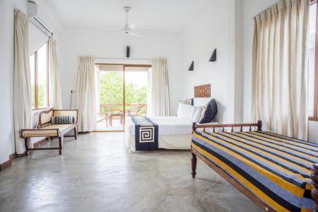 Nagenahira Beach Villa