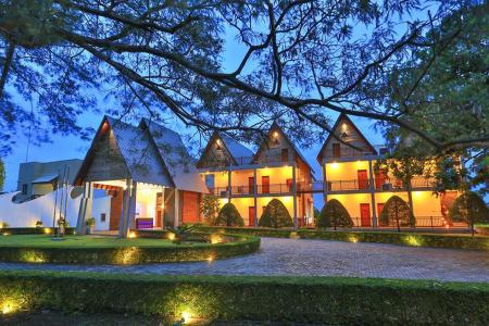 Отель Laya Waves в Пассекудах - Шри-Ланка