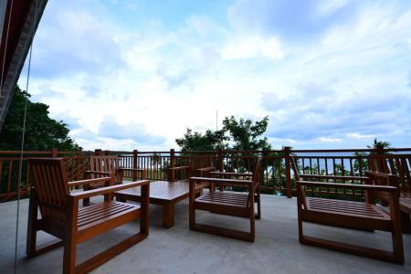 Отель Laya Waves в Пассекудах - Шри-Ланка