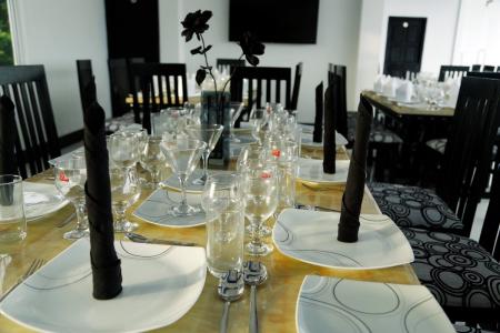 Отель Villa Hotel в Тринкомали - Шри-Ланка