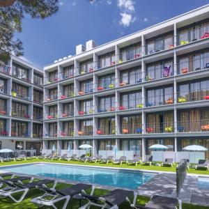 отель GHT Sa Riera