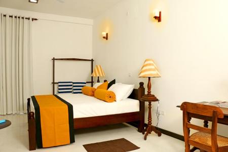 Отель Ocean Crest в Ахангама - Шри-Ланка