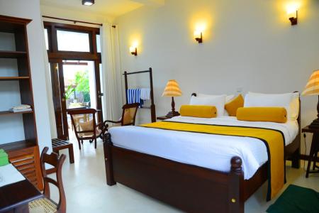 Отель Ocean Crest в Ахангама - Шри-Ланка