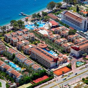 отель Crystal Aura Aqua Collection