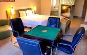 Туры в отель Holiday Inn Express Haikou West Coast