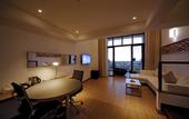 Туры в отель Holiday Inn Express Haikou West Coast