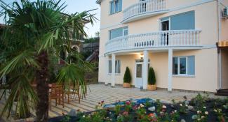 Jaguar Hotel 3*