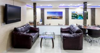 Lal Hotel 3*