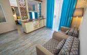Туры в отель Club Big Blue Suite Hotel