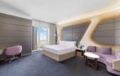 Туры в отель V Hotel Curio Collection By Hilton