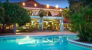 Couples Swept Away 4*