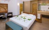 Туры в отель Cocoon Maldives