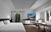 Туры в отель Celes BeachFront Resort