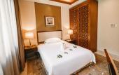Туры в отель ShiXiShu JianGuo Yalong Bay Resort Hotel
