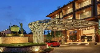 Jimbaran Bay Beach Resort & Spa 4*