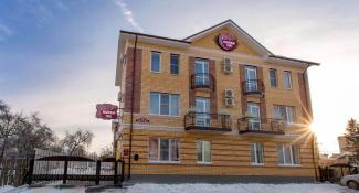 Вишневый Сад 3*